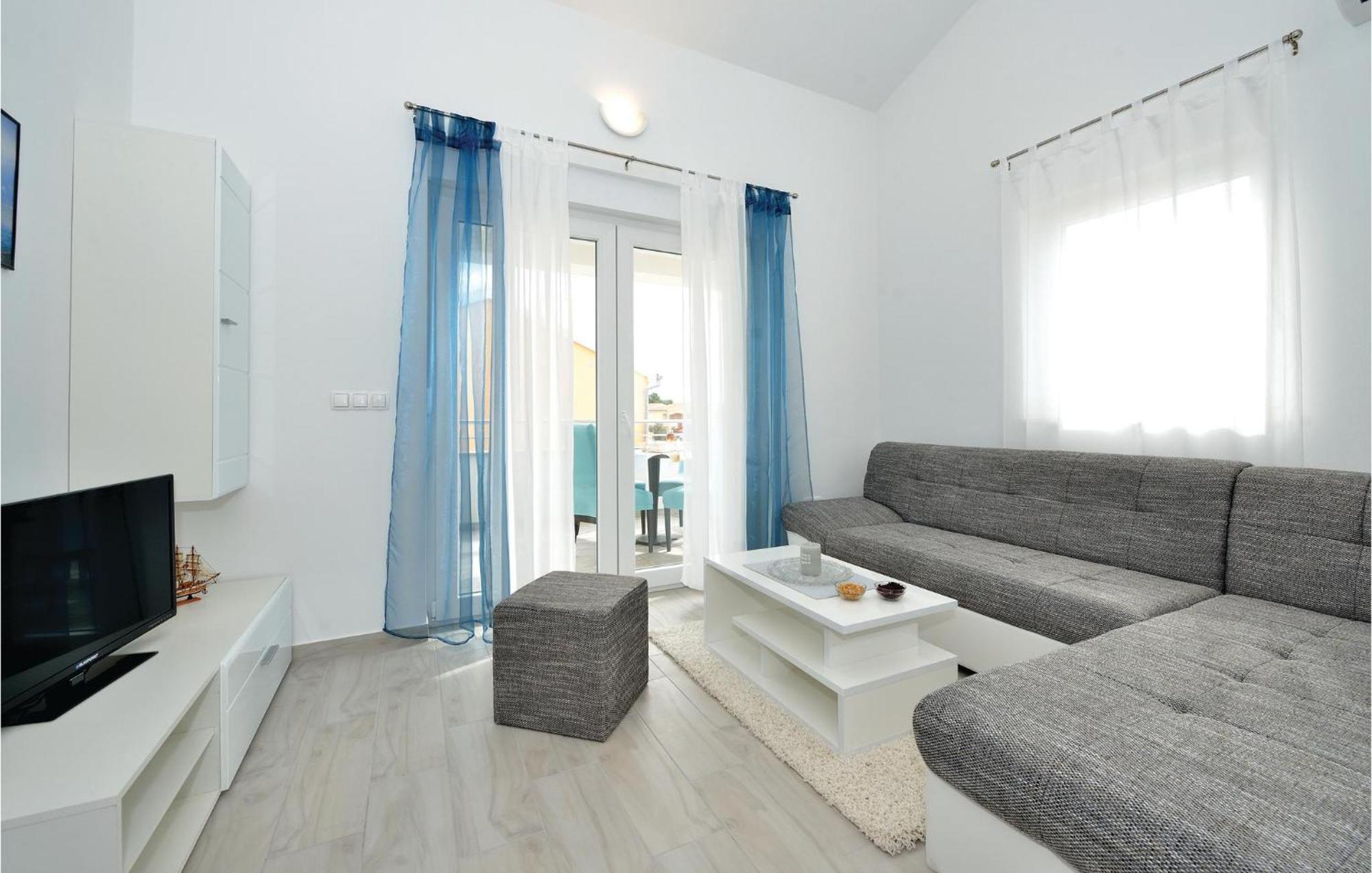 Nice Apartment In Vrsi-Mulo With Wifi Exteriér fotografie