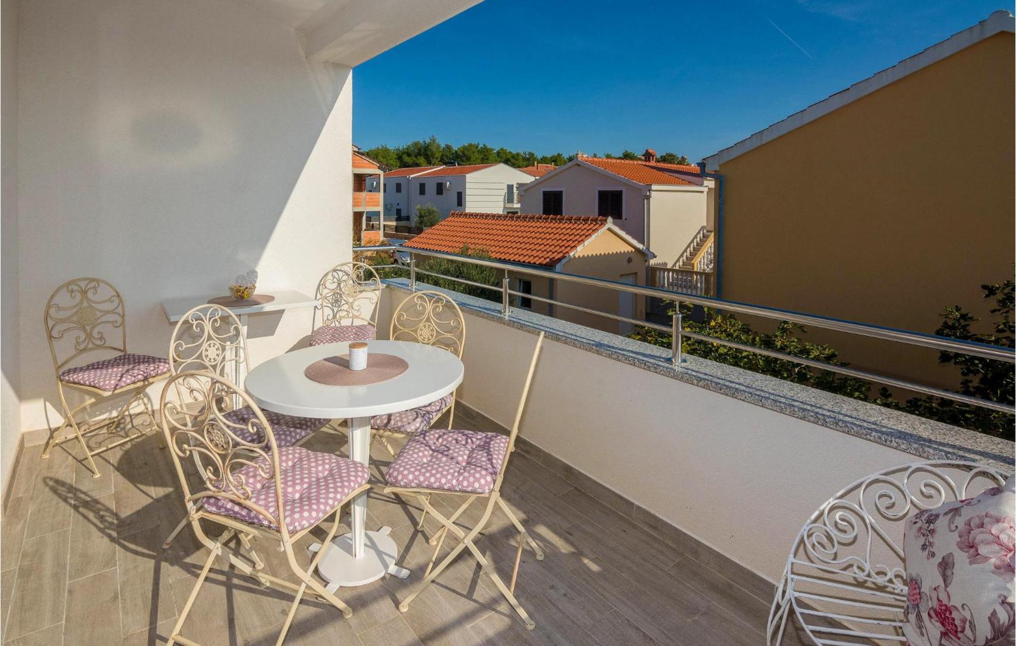 Nice Apartment In Vrsi-Mulo With Wifi Exteriér fotografie